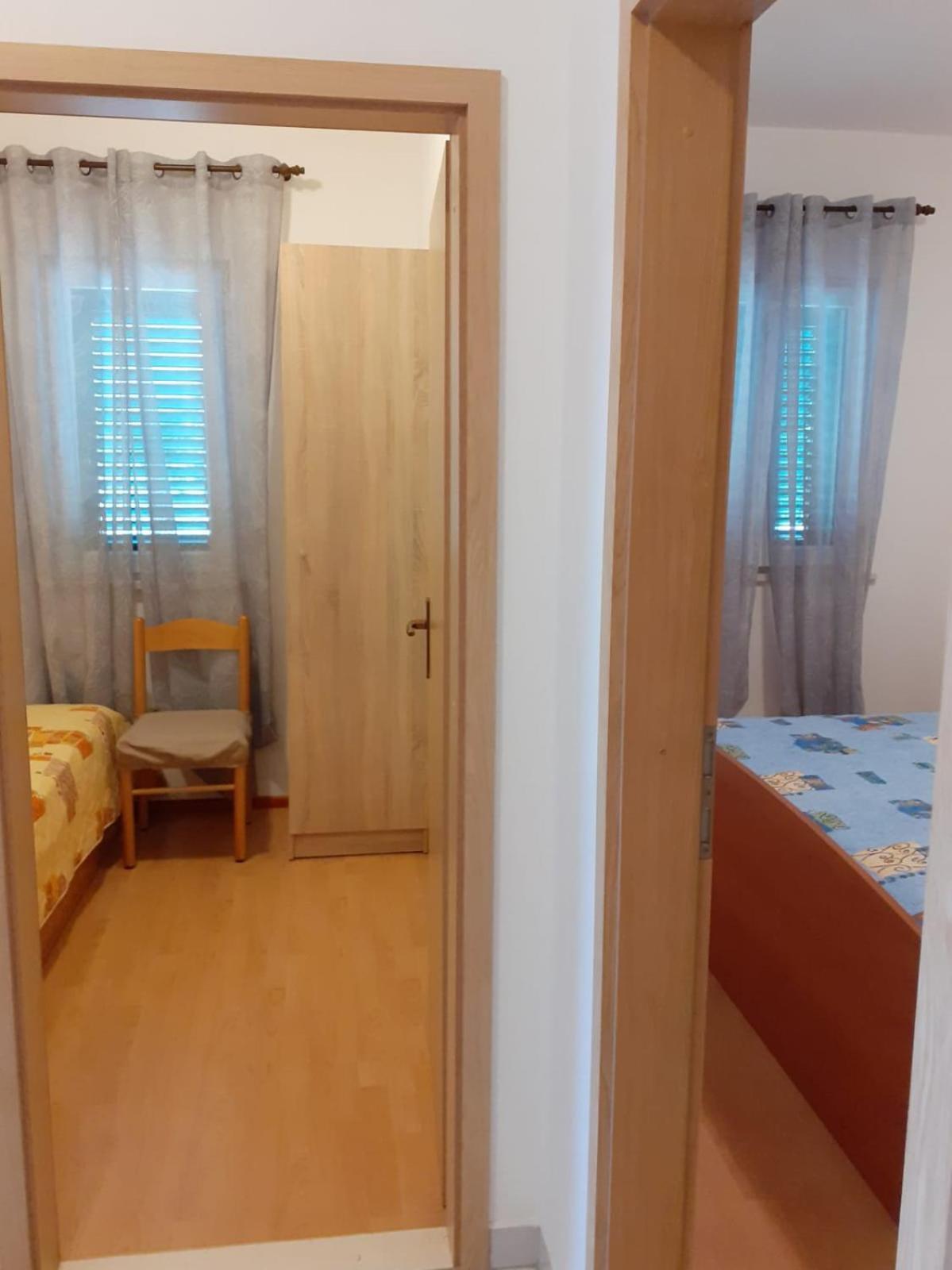 Apartments Borovina Бол Номер фото